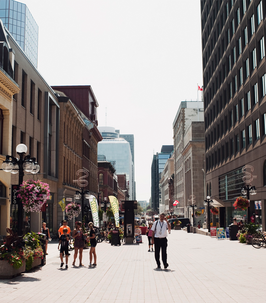126 Sparks Apartments in Ottawa, ON